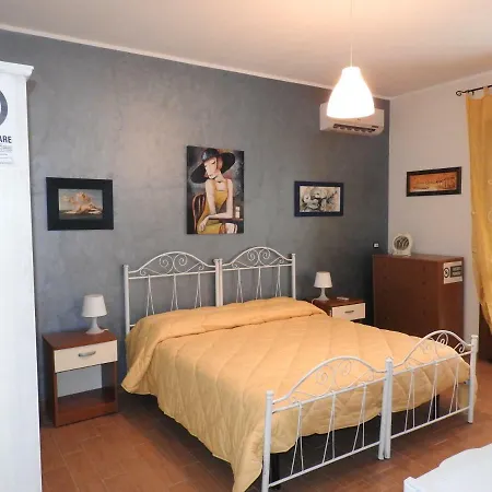 فندق مبيت وإفطار La Coccinella ليفيرانو
